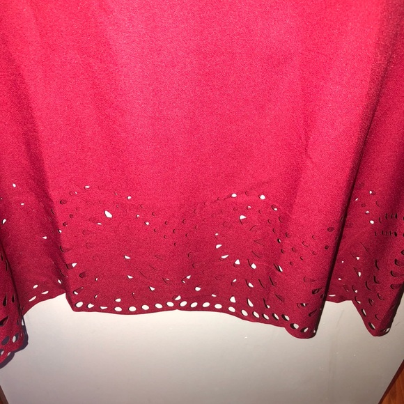 Deep red short sleeved shift dress! - Picture 2 of 3